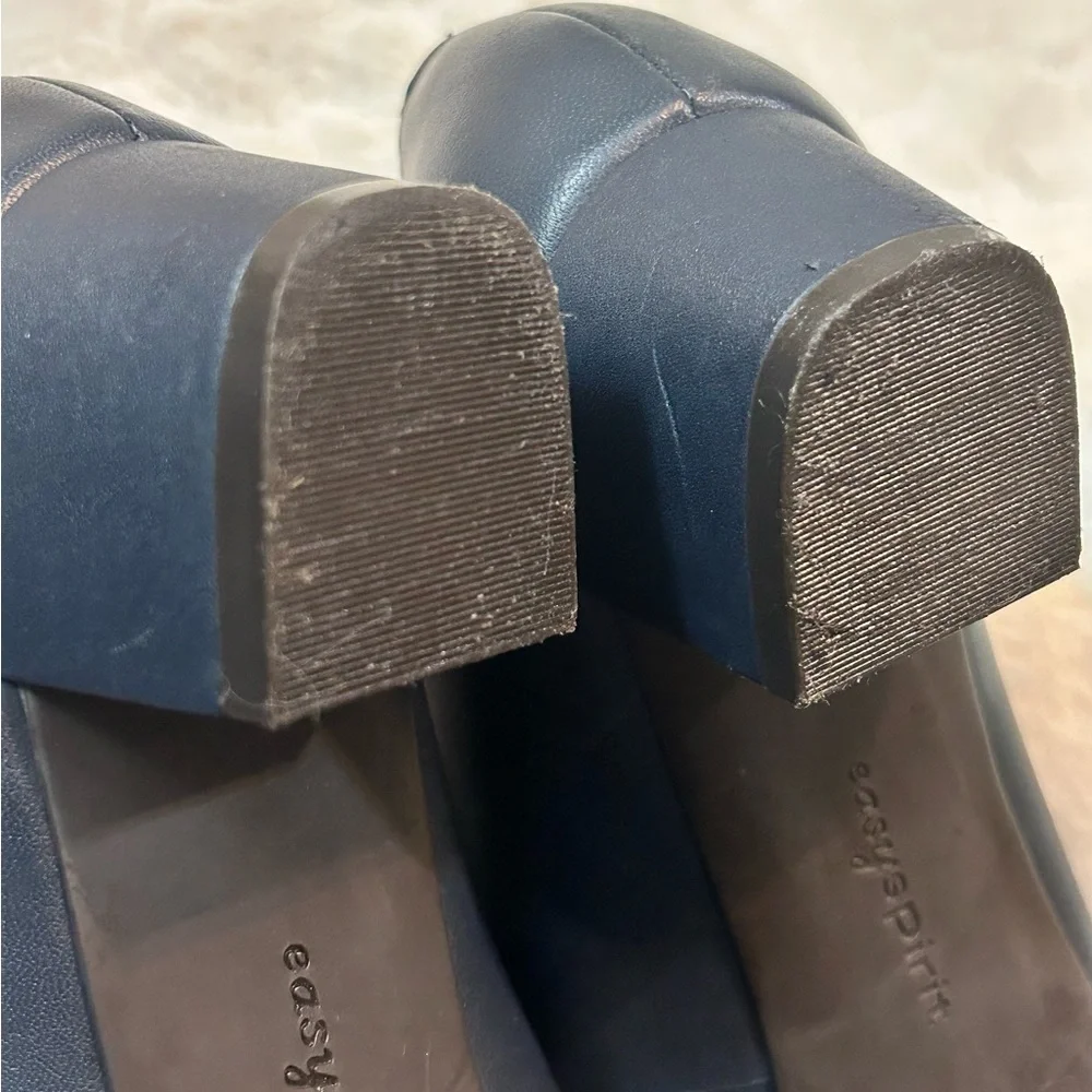Easy Spirit Esobara Leather Navy blue block chunky low heel women’s size 8.5M - Picture 11 of 12